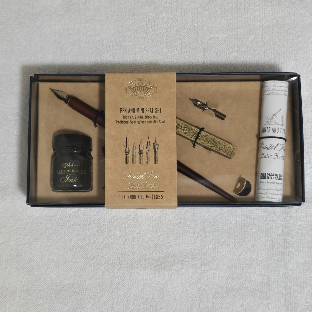 Manuscript Art of Writing Pen & Mini Seal Set Calligraphy Dip Pen 2 Nibs Black